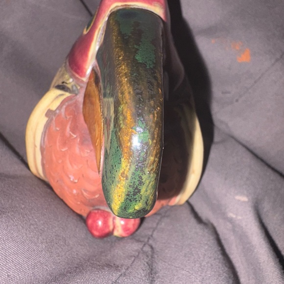 Ken Edward’s stoneware Colorful Ceramic Toucan Figurine - Picture 2 of 8